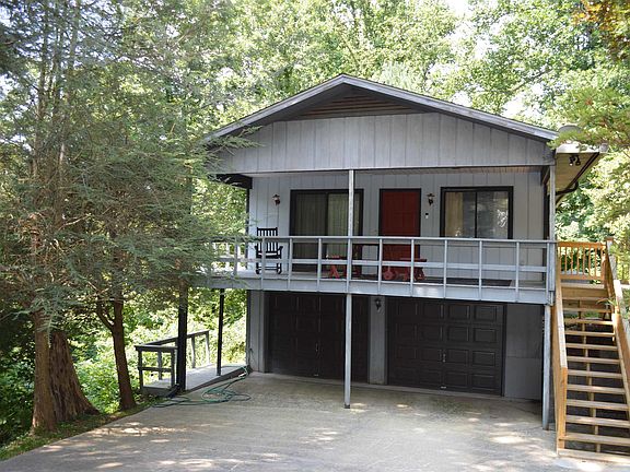 2nd image of 184 Laurel Rd