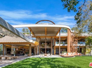 607 Siena Way, Los Angeles, CA 90077