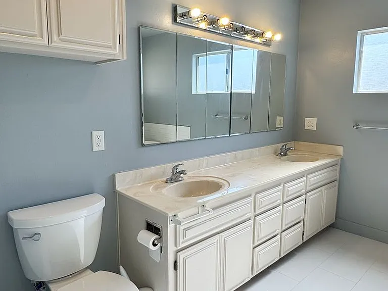5411 Ocana Ave — Photo 21