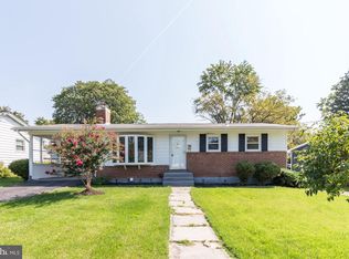 903 1st St, Rockville, MD 20850
