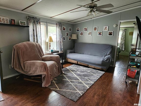 4th image of 618 North St