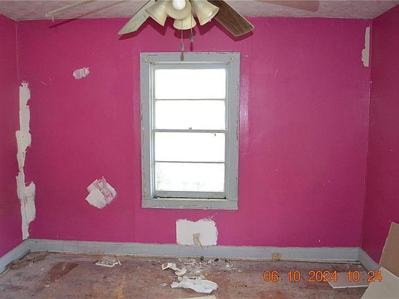 4th image of 724 12th Ct