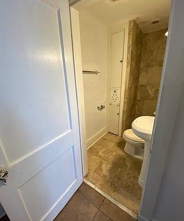 5th image of 707 Toulouse St #B