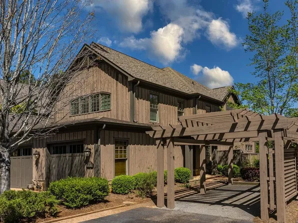 125 Arbors Ln, Eatonton, GA 31024