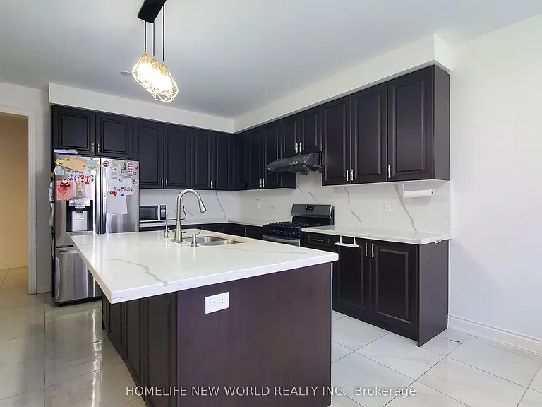 28 Fallharvest Way — Photo 7