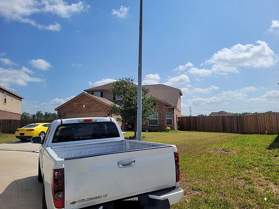 3rd image of 20438 Flatiron Dr