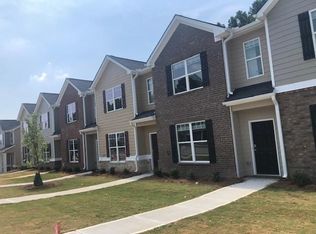 6379 Olmadison Pl, College Park, GA 30349