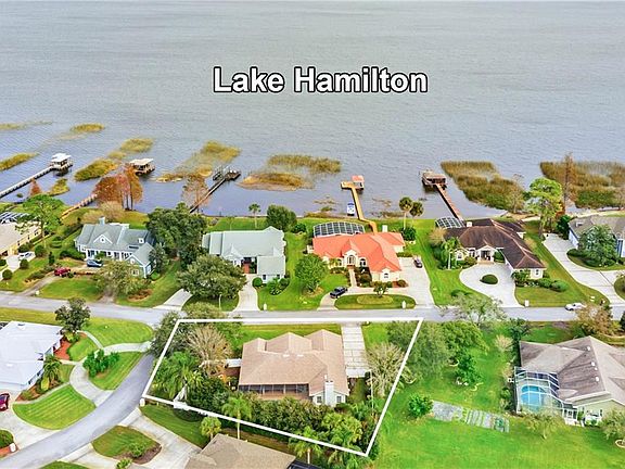 2nd image of 306 Hamilton Shores Dr NE
