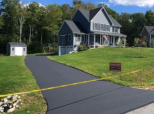 134 Hartford Brook Rd, Deerfield, NH 03037