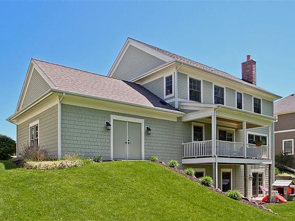 2nd image of 345 Saddleback Dr NE #7