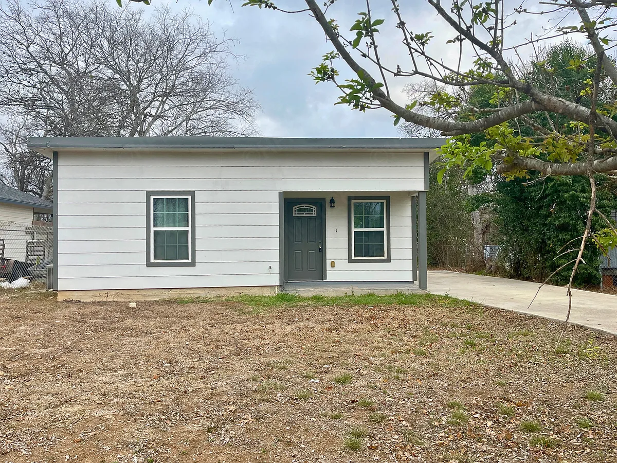 Building Photo - 455 Lincolnshire Dr