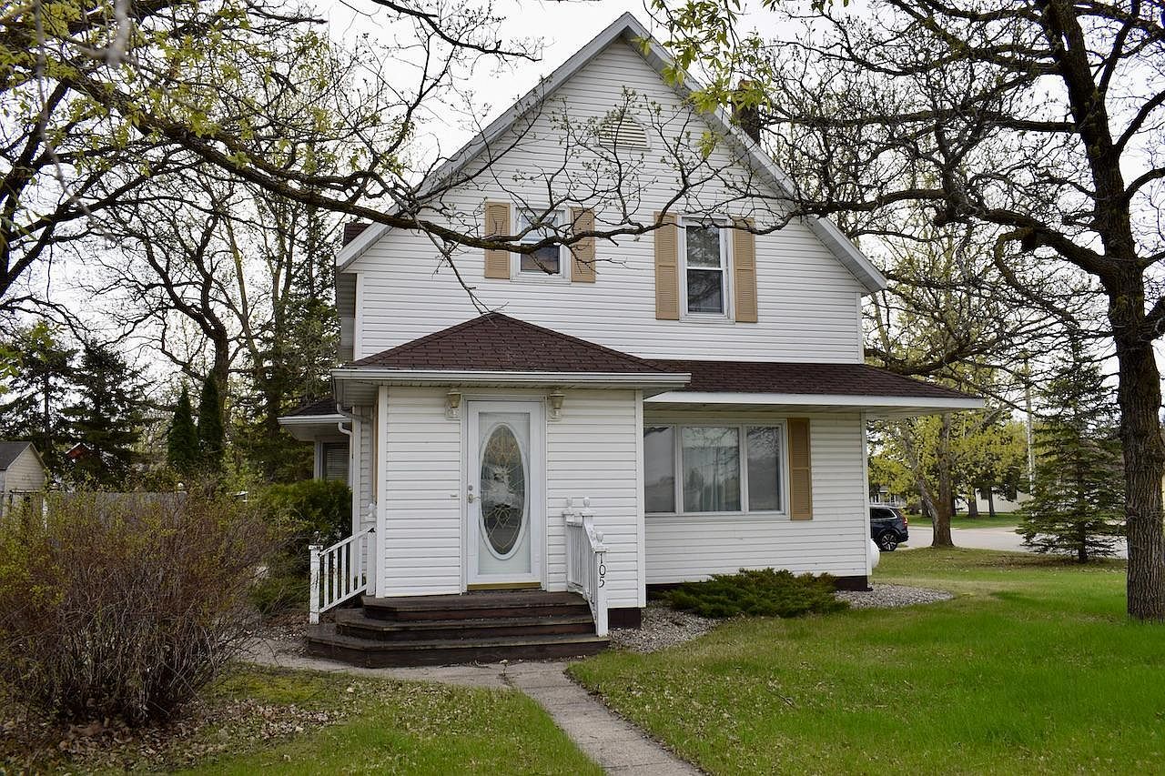 105 Main St N, Karlstad, MN 56732 MLS 6536818 Zillow