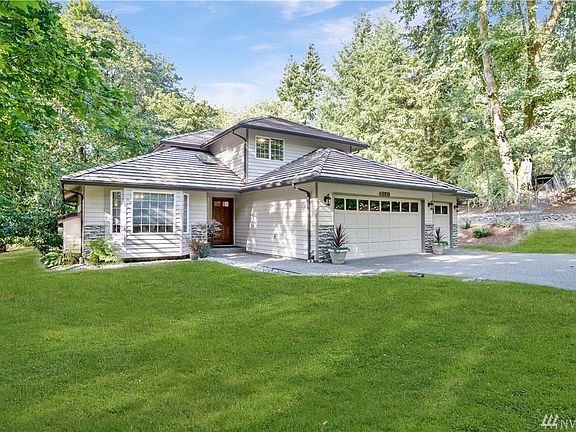 2nd image of 4020 Boardman Ct NW