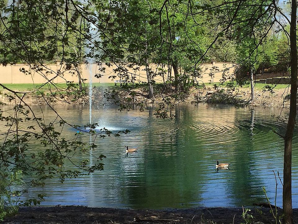 2nd image of 19 The Preserve End