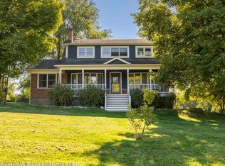 98 North Rd, Highland, NY 12528