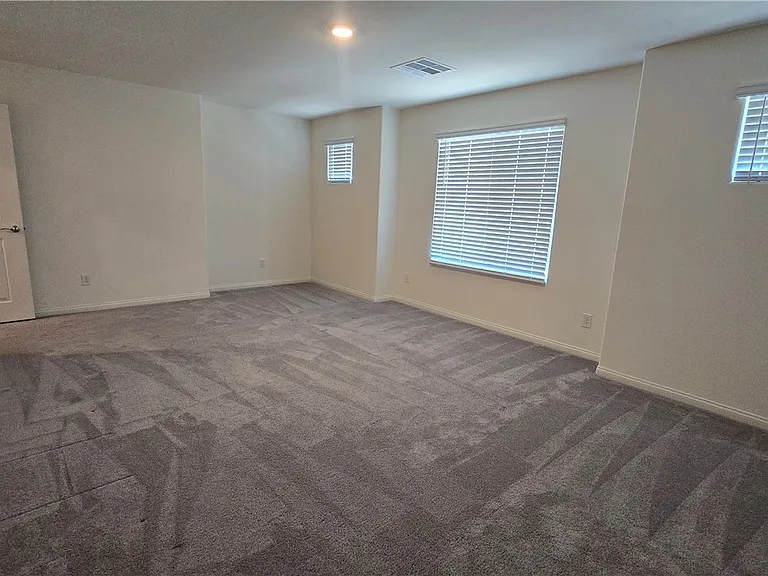 7647 Duran Harbor Ln — Photo 58