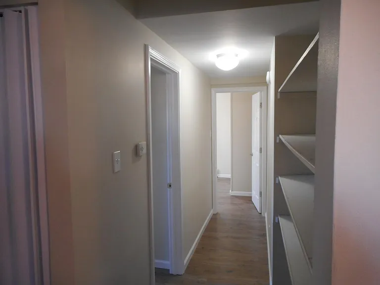 2219 SW Fairlawn Rd #1 — Photo 6