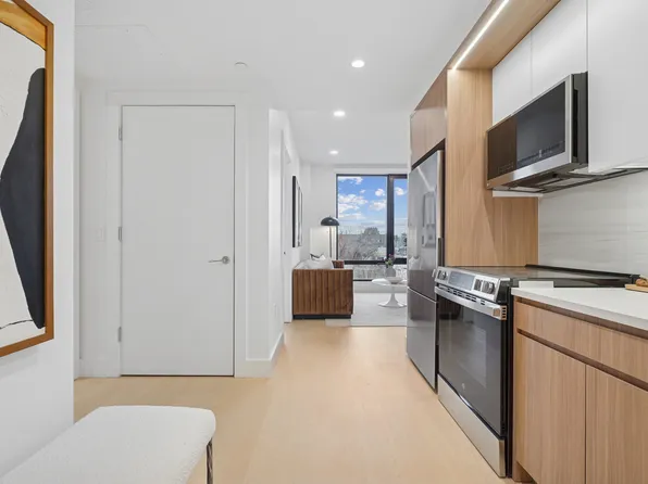 170 Freeman Street image 1 of 14