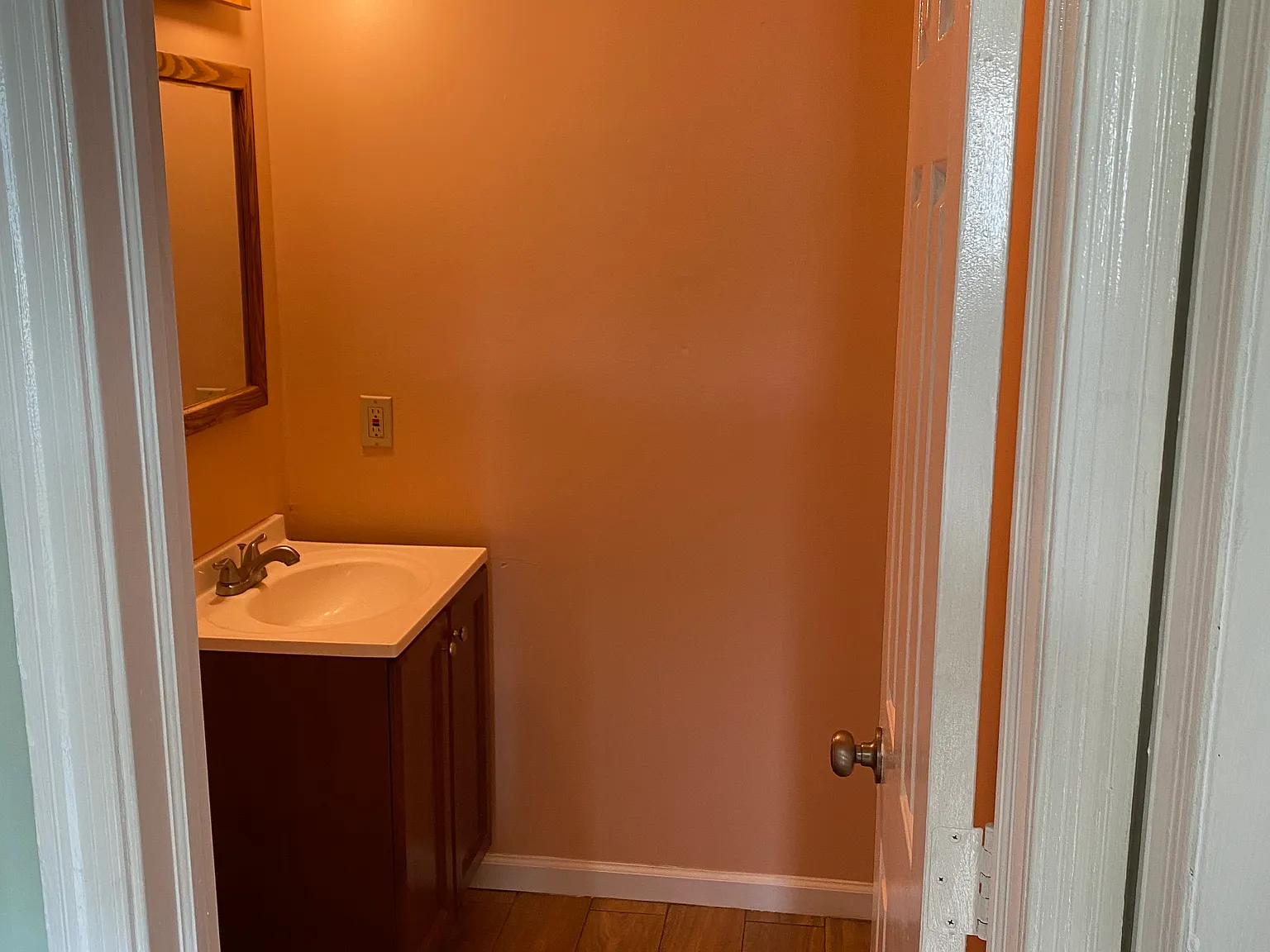 3 bed, 1.5 bath, 2232 sqft, $2,600 — Photo 1