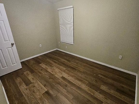 5th image of 700 Buster Chatham Rd Ste 16