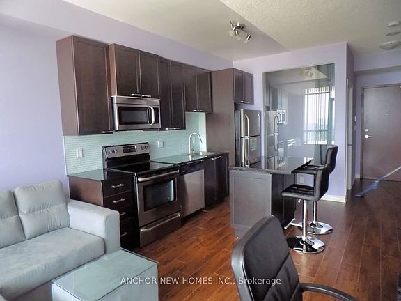 4th image of 1328 Birchmount Rd #1706