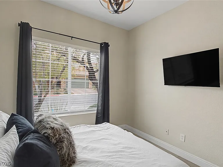 8136 Memory Lake Ave — Photo 30