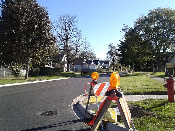 5th image of 1031 Victoria Ave