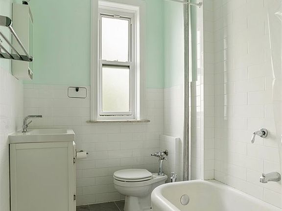 5th image of 673 41st St APT 3