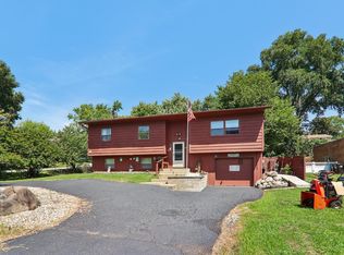 801 Sheridan Dr, Wauconda, IL 60084