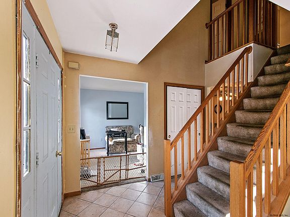 2nd image of 218 Drummond Dr