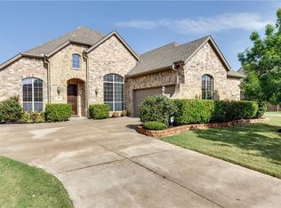 9625 Armour Dr, Fort Worth, TX 76244