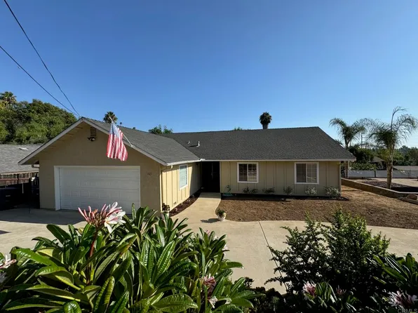 565 Timber Feather Ln, Fallbrook, CA 92028