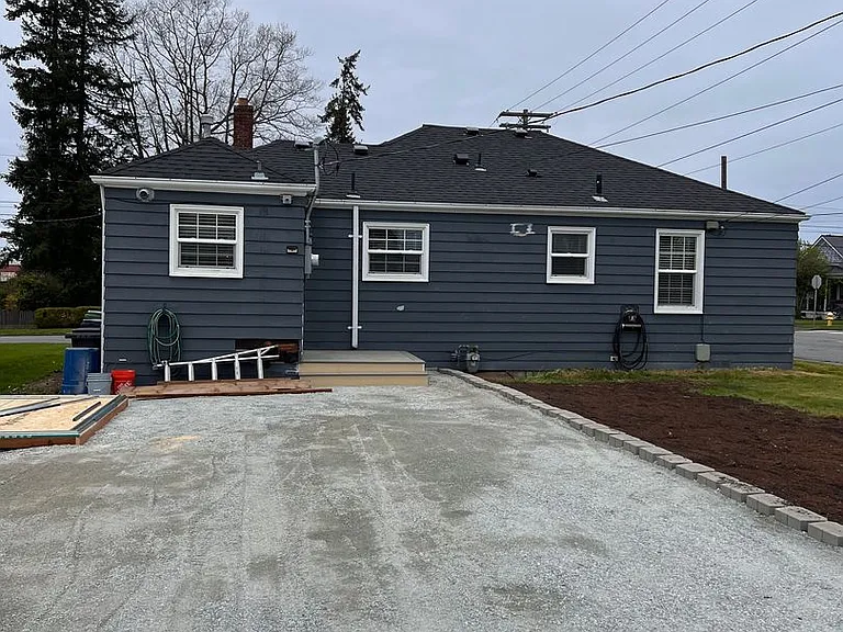 1002 S 12th St — Photo 12