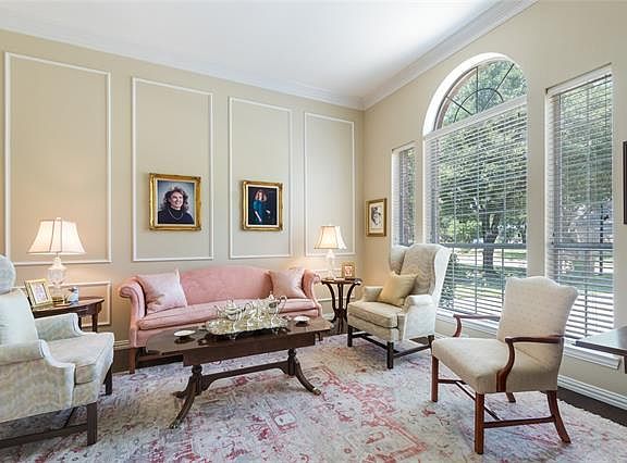 4th image of 1413 Pebble Creek Dr