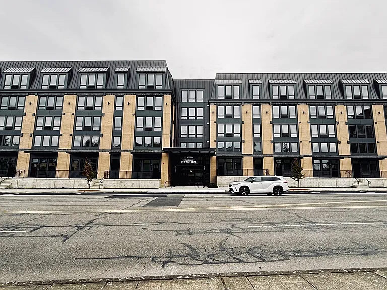 401 UNION — Photo 181