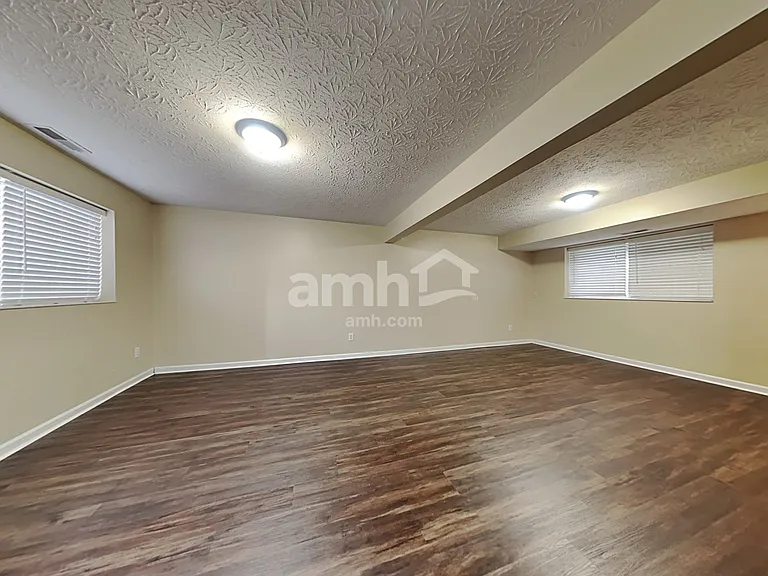 2223 Fedders Ct — Photo 17