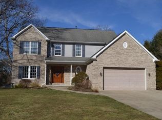 300 Blue Run Rd, Cheswick, PA 15024