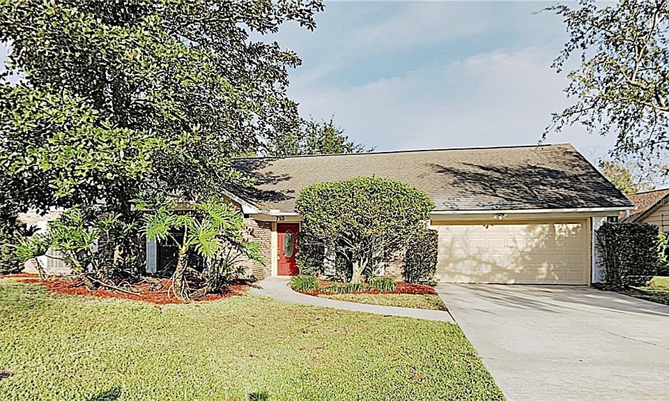 1st image of 713 Riverbend Blvd