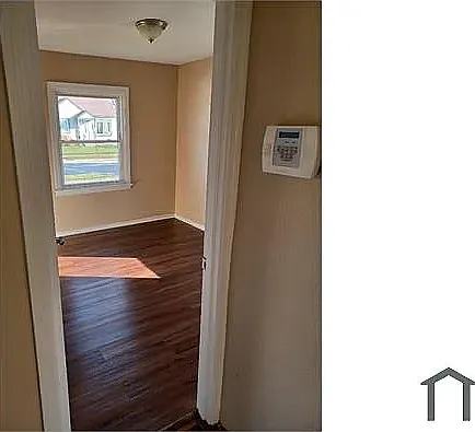 3615 Cecelia Ave — Photo 6