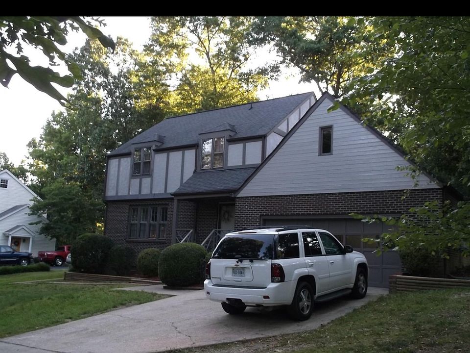 1st image of 302 Forest Dr