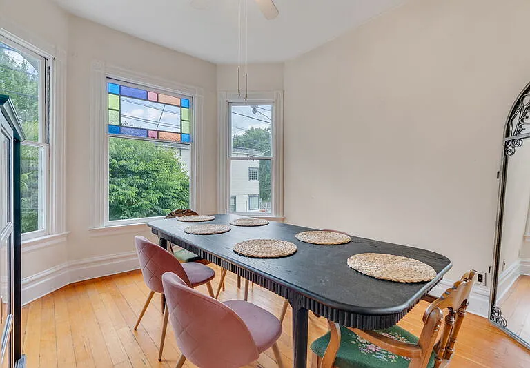 14 SW Whitaker St — Photo 8
