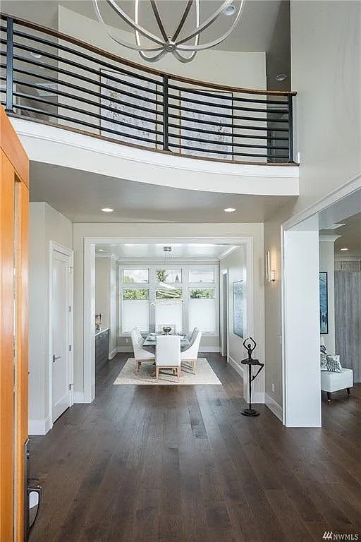 5 bed, 4777 sqft, $10,300 — Photo 3