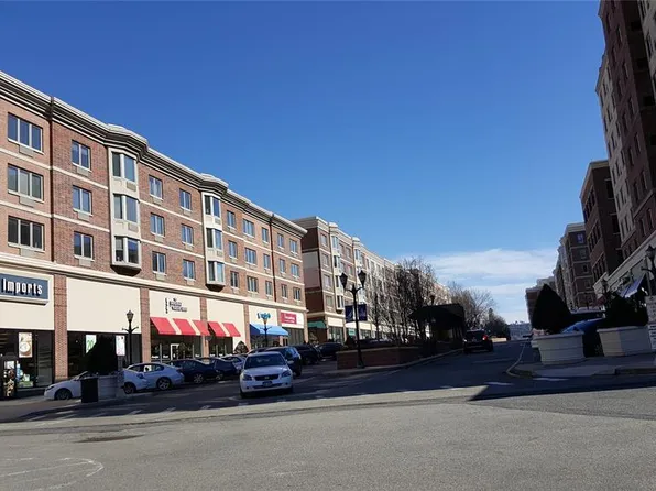 6104 City Place, Edgewater, NJ 07020