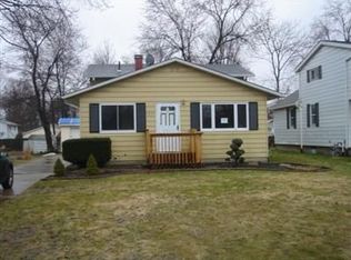 1031 Lloyd Ave, Aurora, OH 44202