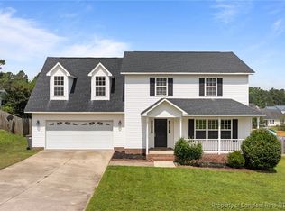 5528 Rising Ridge Dr, Hope Mills, NC 28348