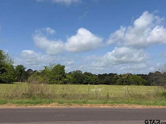 3rd image of County Road 3147