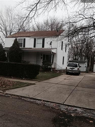 1st image of 1532 E 256th St
