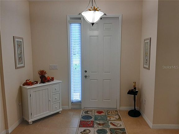 4th image of 5309 Layton Dr