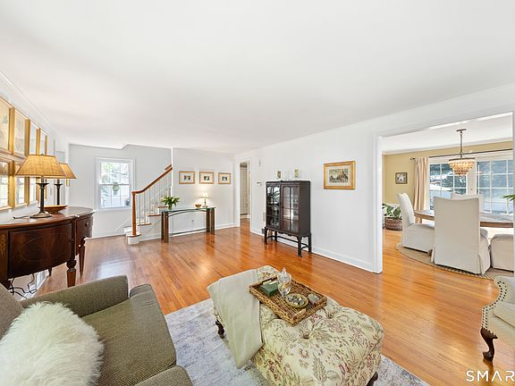 5th image of 179 Lawrence Road