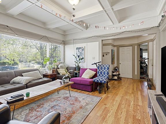 3rd image of 1102 10th St